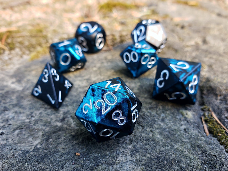 Knightwing Aluminum set of 7 dice