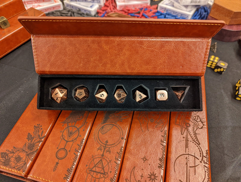 Leatherette Dice Case: Whale (Brown)